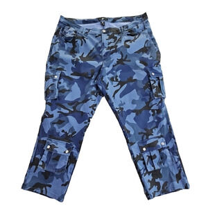 Ashley Stewart Camouflage Cargo Pants Women's Size 24 Blue 9 Pockets Elite Only